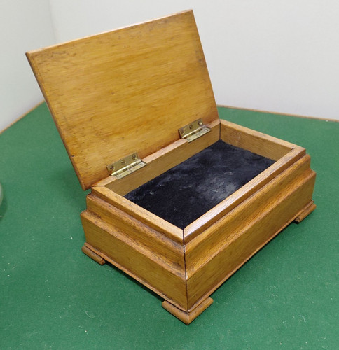 Antique oak art deco musical - oak,