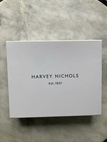 Harvey nichols presentation - nichols,