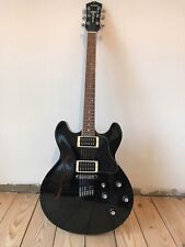 Yamaha SA500 Semi hollow guitar in black, case queen, home use only.