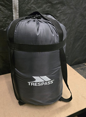 Trespass sleeping bag - trespass,