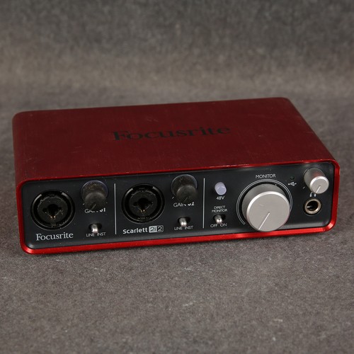 Focusrite scarlett 2i2 2nd - scarlett,
