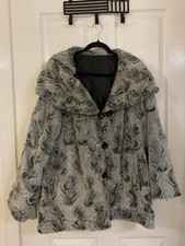 Cotswold Plush Grey Black