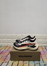 Salomon Genesis Trail Running