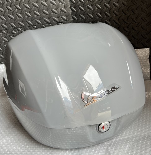 Genuine vespa primavera mouse - vespa,