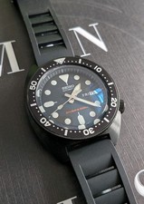 Customised Black SKX007 NH36 Dive Watch