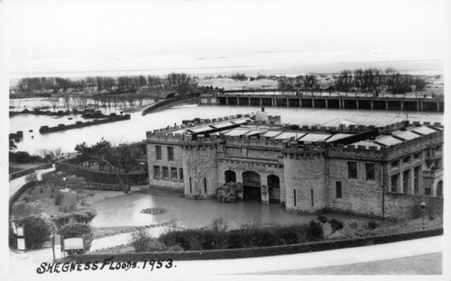 Skegness floods 1953 suncastle - skegness,