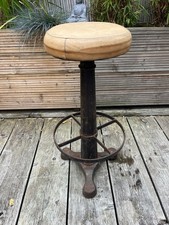 Singer Bar Stool Original Retro Heavy