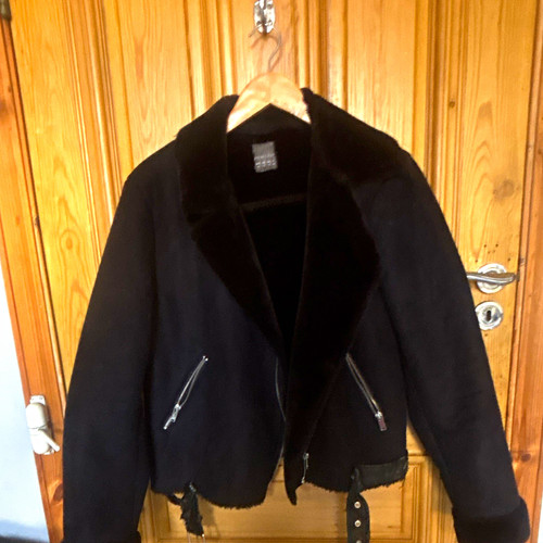 Primark black shearling lined - black,