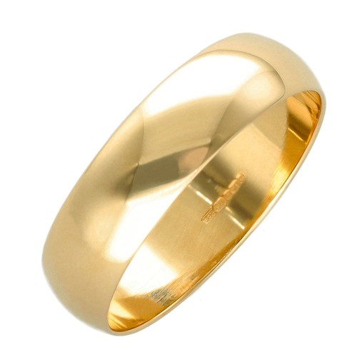 9ct yellow gold - d, shape