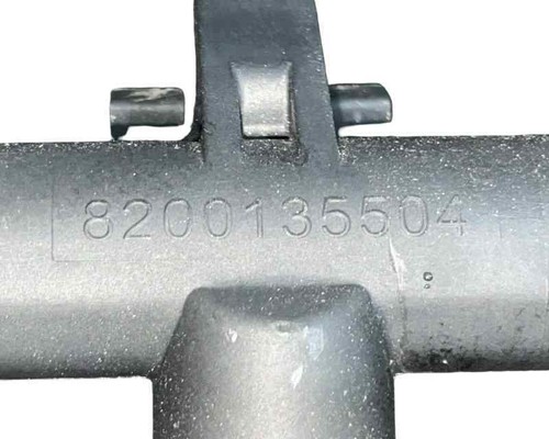8200135504 injection bar