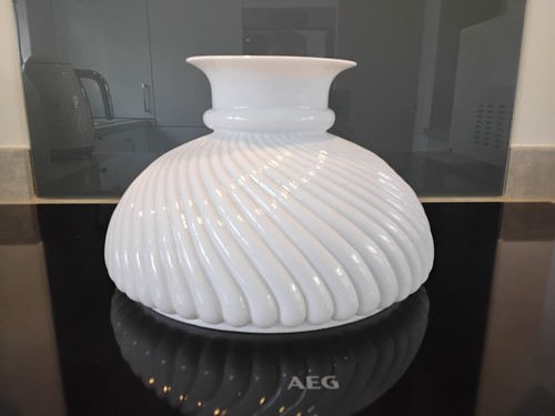 White glass oil paraffin - glass,