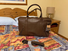 Lakeland Leather LARGE LEATHER