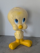 Vintage 1997 Tweety Pie Bird Warner Brothers Store Resin Character Statue Figure