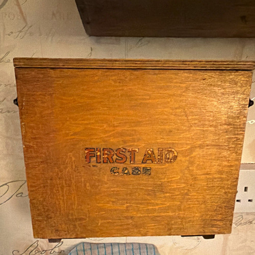 Vintage wooden wall - wooden, wall-mounted