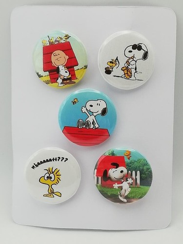 Snoopy button badges new - badges,