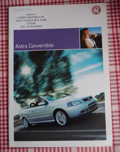 Vauxhall astra convertible - bn,