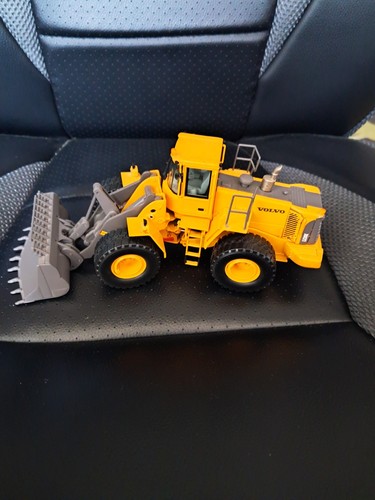 Volvo wheeled loader