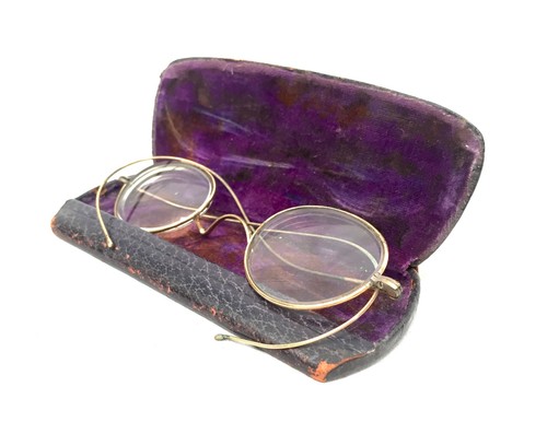 Antique glasses dixey - by,