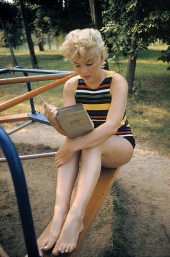 Marilyn monroe magnum square - monroe,
