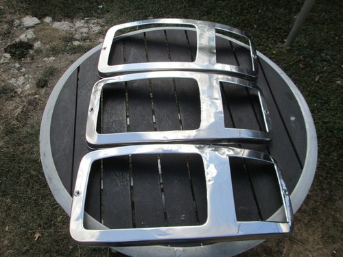 Plaxton supreme headlight - ,
