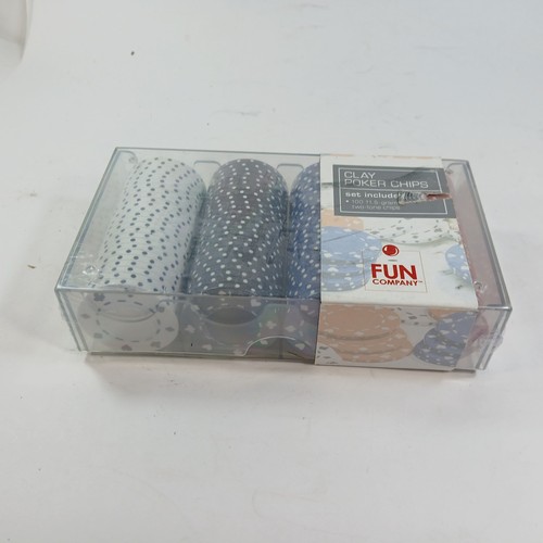 Clay poker chips - clay,