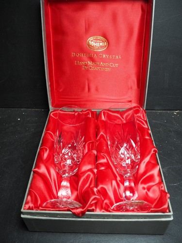 Pair glass champagne flutes - pair,