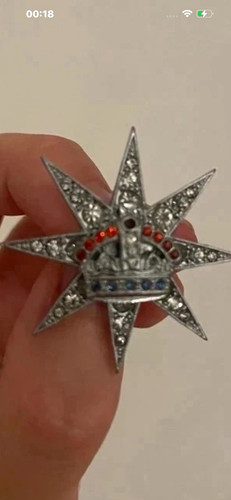 Silver tone crown - star, brooch