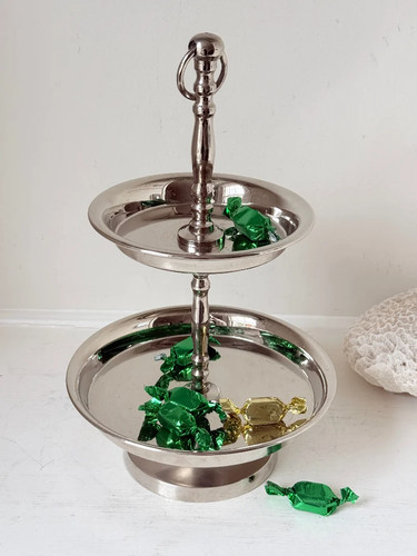 Two tier silver tone cake - silver,