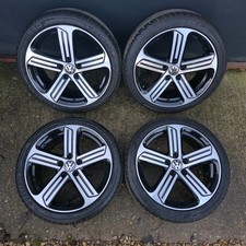 Genuine Volkswagen Golf R