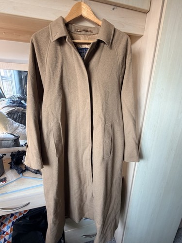 Vintage burberry camel - burberry,