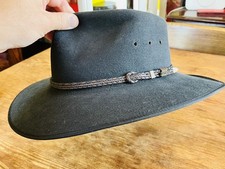 Akubra cattleman’s hat size
