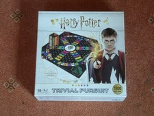 TRIVIAL PURSUIT HARRY POTTER