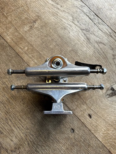 Independent stage polished - independent,