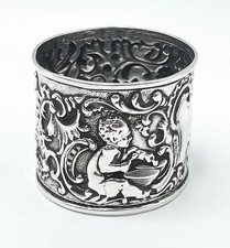 VICTORIAN SILVER NAPKIN RING