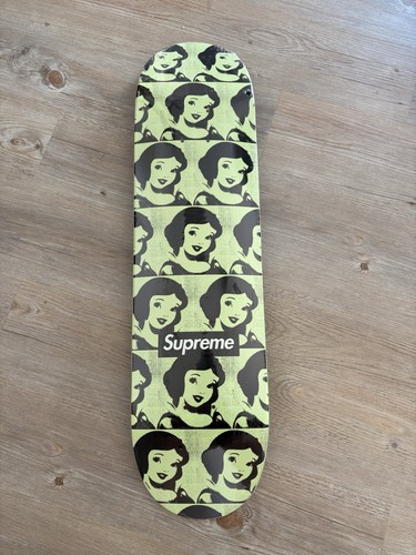 Supreme disney snow - supreme, white