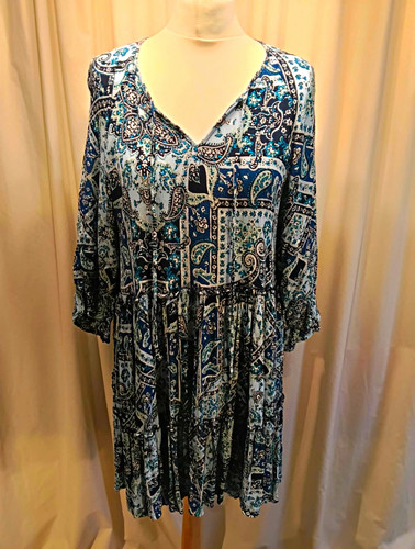 Apricot blue white - apricot,