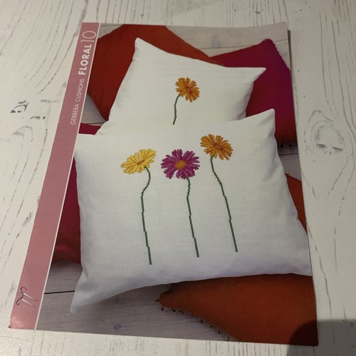 Cross stitch designs - cross,