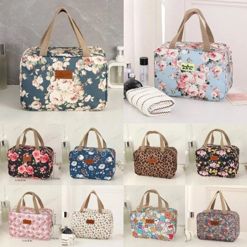Woman large travel toiletry - large,