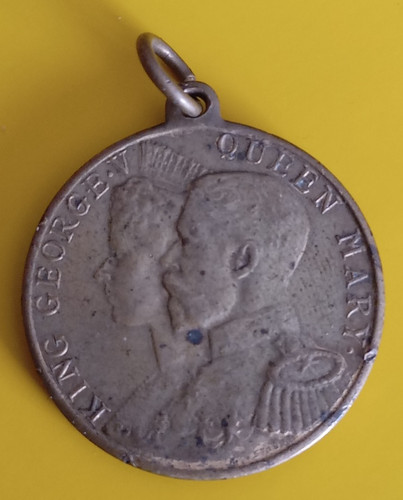 George 1911 coronation 32mm - v,