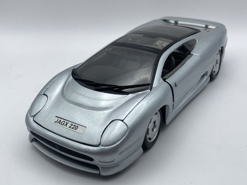 Maisto 1992 jaguar xj220 - 1:24,