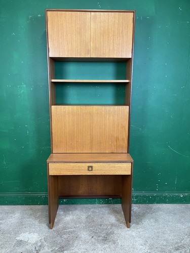 Plan form five wall unit - five,