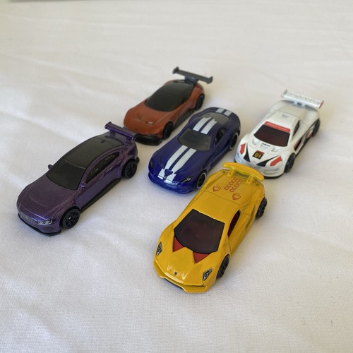 Hot wheels mixed car - hot,