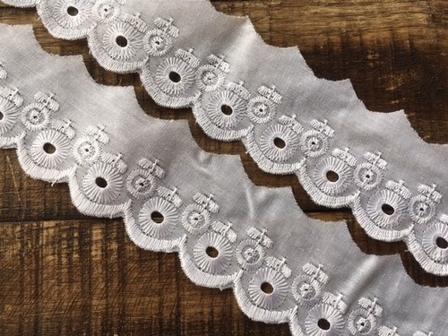 Laverslace white broderie - -,