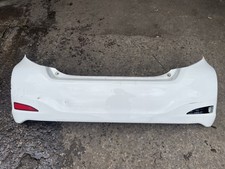 TOYOTA YARIS 2013-15 REAR BUMPER WHITE SLIGHTLY DAMAGED GENUINE #61