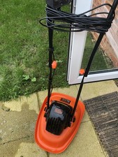 Black+ Decker 30cm Electric