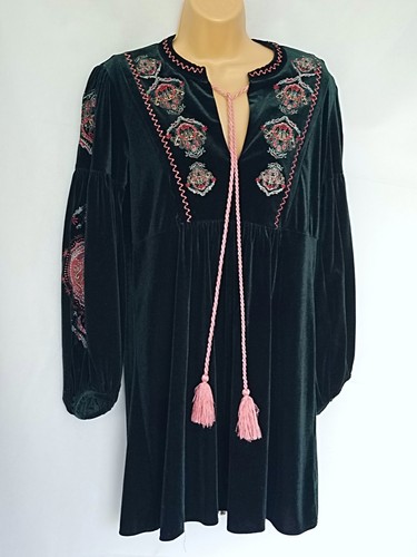 Zara woman embroidered - zara,