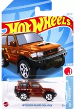 1/64 Mitsubishi Pajero