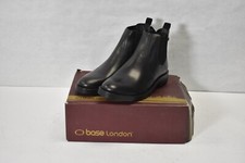 Base London Rossetti Waxy