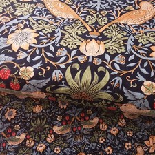 William Morris Kelmscott Collection Fabric 110cm wide Strawberry Thief per 50cm
