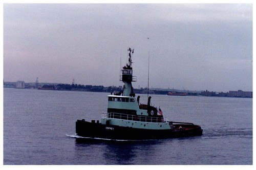 Osprey tugboat tug - (1982),